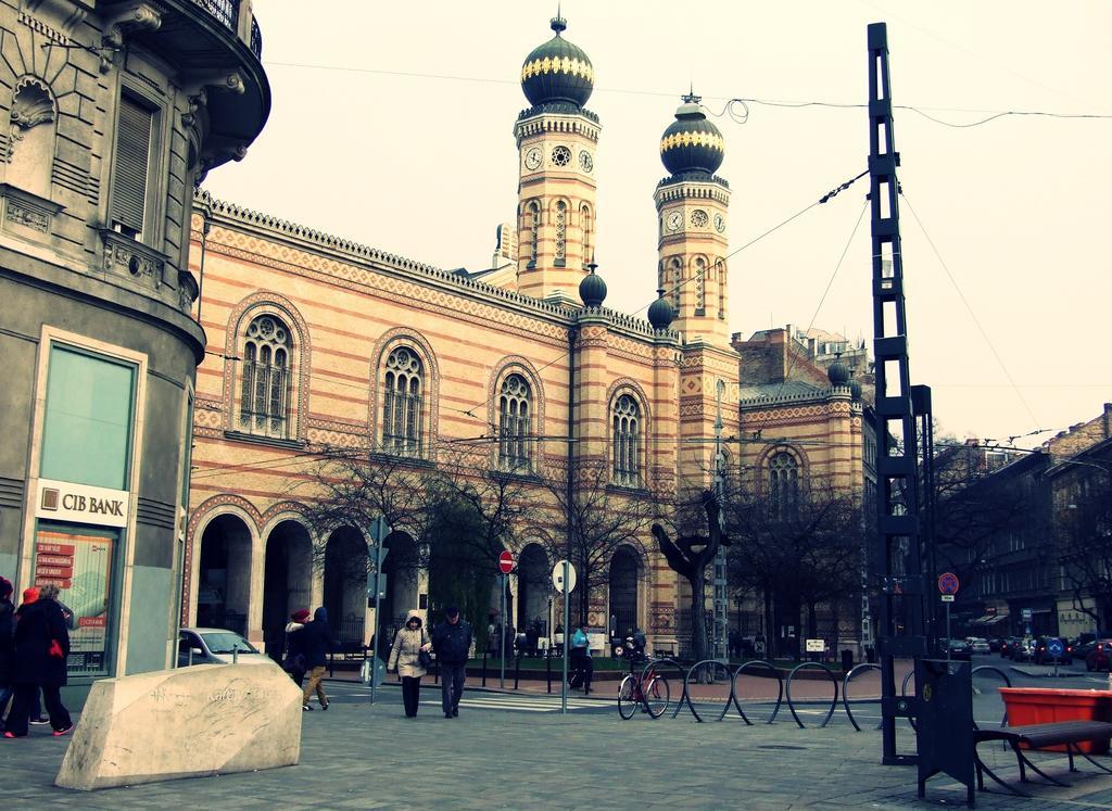 Citihost Károly Körút * Budapest